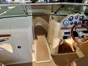 018 Chris-Craft Launch 27 Heritage Trim Edition Surf 41 