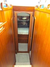 2002 Mainship 390 Trawler 24 25