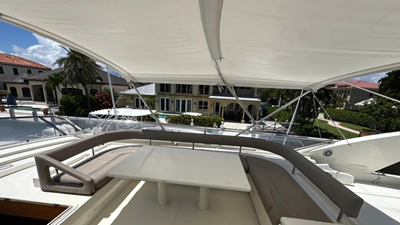 1998 Ferretti 80ft 10 1998 Ferretti 80ft (10)