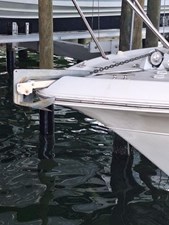 2001 Monterey 282 Cruiser 22 23