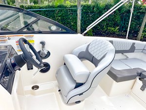 Bayliner VR4  19 