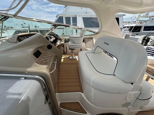 2003 Sea Ray 550 Sundancer 14 