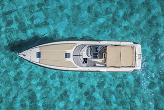 SUNSEEKER THUNDERHAWK 43 3 HIGH_SCM_Exterior_Sunseeker_Thunderhawk_Falco_2023_009