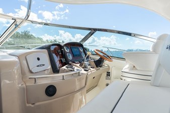Sea Ray 420 Sundancer 18 