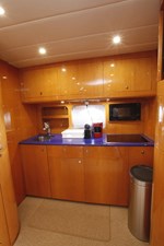 NO NAME 9 yachtImage_int_71_10524