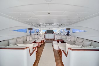 Mangusta 108 36 108' Mangusta-9
