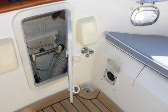 RED OCTOBER 78 Emergency, manual bilge pump