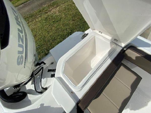 2022 Aquasport 2300 Center Console 29 38