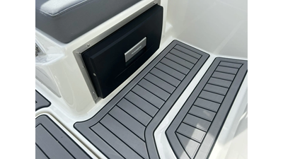 BAYLINER VR6 OB 6 
