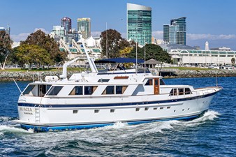 1984 Burger Raised Pilothouse 2 Burger 86' Aft Side View