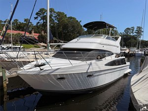 36' Carver 2003 360 Sport Sedan 3 