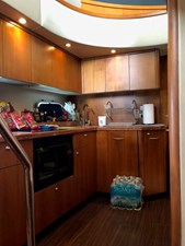 - 10 60-2009-Sunseeker-Manhattan-10