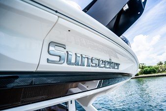 - 34 35_2019 57ft Sunseeker Predator