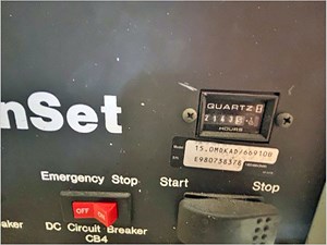 47' Viking 1999 Convertible 33 