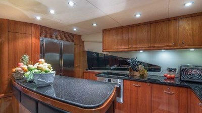 Lady Doris 14 82-2006-Sunseeker-Yacht-27