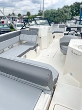 Bayliner DX2200 15 