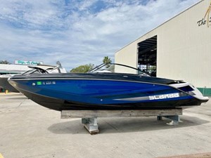 2019 Scarab 255 ID Open 8 9