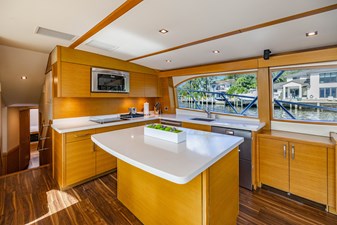 Farther & Sun 31 Galley