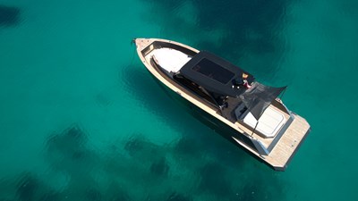 NEW 2025 Moon 45 SPORTS LINE  31 