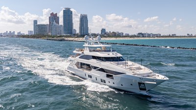 INSPIRATION 15 Benetti-125-IYG-Italian-Yacht-Group