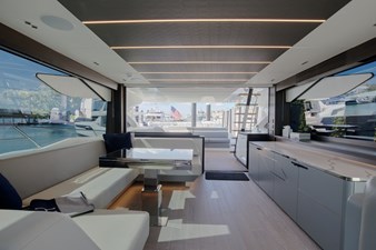 - 25 20_2023 75ft Sunseeker Sport Yacht
