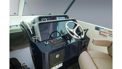 2012 Pursuit OS 385 Conquest 3 