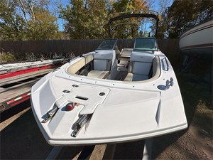 24' Regal 2014 FasDeck 24  12 