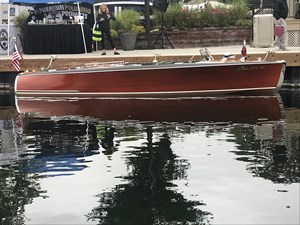 1940 Chris-Craft Deluxe Runabout 4 4