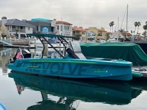 2021 Axopar X Jobe The Revolve XXII 1 