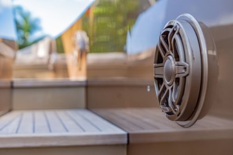 TENDER OWL 27 Upgraded Stereo System with Speakers Painted to Match