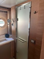 2019 Monte Carlo Yachts MCY 76 6 