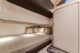 GLADIATOR 493 GRAND 37 42. GLADIATOR 493 GRAND