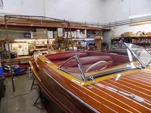 1946 Chris-Craft Custom Runabout 14 