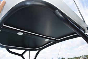 VENTURA 70 Tower Buggy Top  