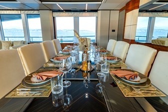 RIVIERA LIVING 48 