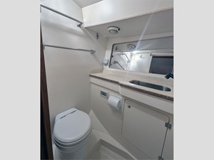 32' LEGACY 2011 29 