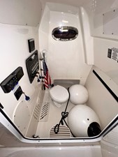 2018 Boston Whaler 280 Outrage 23 