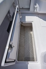 REEL DOOZY 21 38_jupiter_reel_doozey_cockpit_4