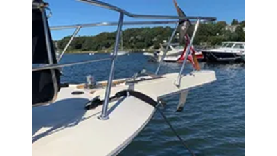 1991 Hatteras 40 Motor Yacht 6 