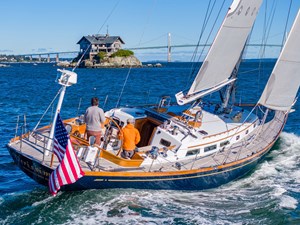 VERISSIMO 31 Quarter View Upwind