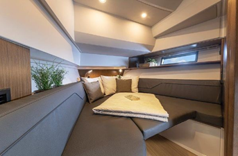 2023 Bavaria Vida 33 - Palmetto 14 15