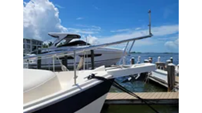 2009 Mainship 34 Trawler 12 