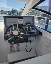Cruisers Yachts 39 Express Coupe 21 21