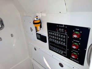 FLYING WASP 14 Breaker Panel