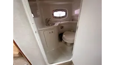 2011 Sea Ray 280 Sundancer 22 