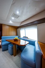 This Little Piggy  20 65_ocean_yacht_this_little_piggy_dinette_1
