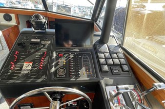 1991 Bayliner 3888 Motoryacht 16 