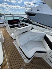 Sea Ray 31 