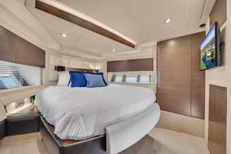 Azimut 12 