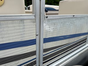 02 Bennington 257L Pontoon NLSQ 87 